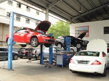 garage ô tô nguyễn thục