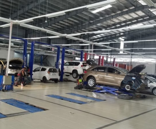 garage ô tô nguyễn thục